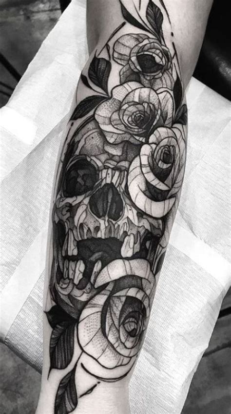 Skull And Flowers Tattoo Inkstylemag Flower Skull Skull Rose Tattoos