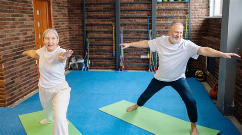 13 Best Balance Exercises For Seniors
