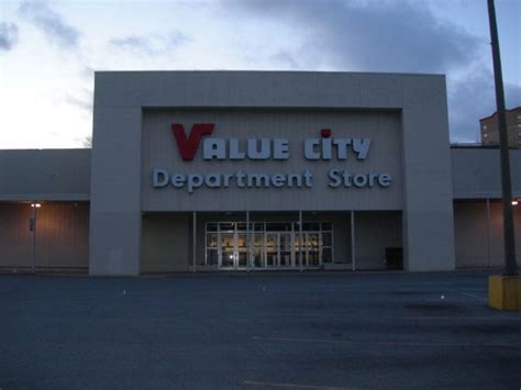 7 Stores And Shopping Centers Anyone Who Grew Up In Columbus Remembers
