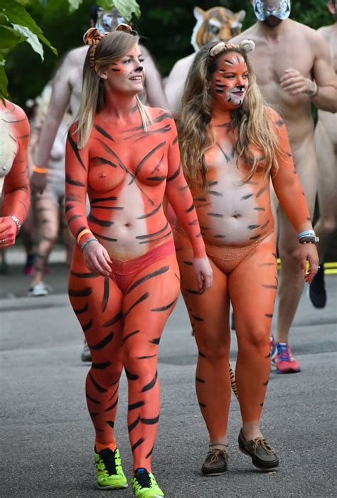 Body Painting Tiger Woman