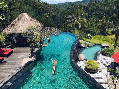 21 Resorts And Villas In Bali With The Most Spectacular Infinity Pool