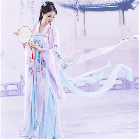 Our traditional dress is hanfu, not qipao. 2018 new girl chinese ancient costume hanfu dresses ...
