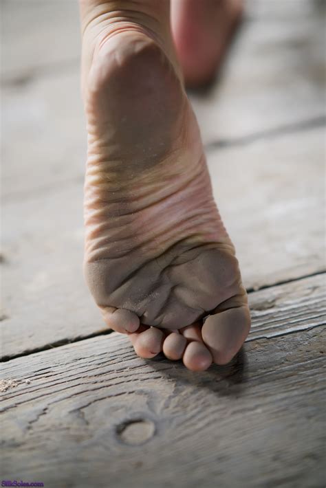 Ariel Anderssens Feet