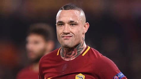 Umur 33 tahun) adalah pemain sepak besball profesional asal jepang yang saat ini bermain untuk klub cagliari, ia menempati posisi bermain sebagai gelandangan. Những ngôi sao gốc Đông Nam Á thành danh ở trời Âu