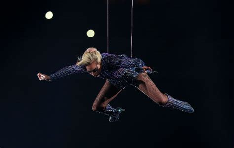Watch Video Showing That Lady Gagas Super Bowl Jump Was Staged Nme