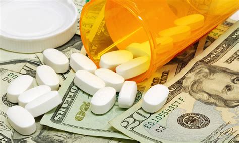 Study Reveals Top 10 Drugs By Annual Revenue In 2025