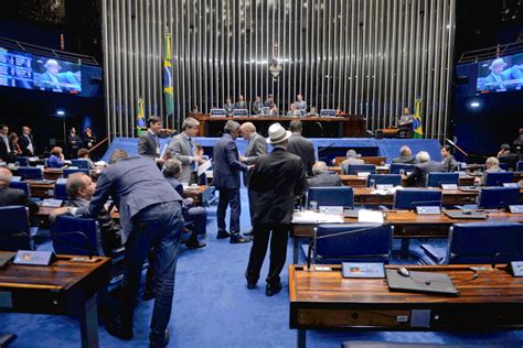 Senado Aprova Voto Distrital Misto Para Escolha De Deputados E