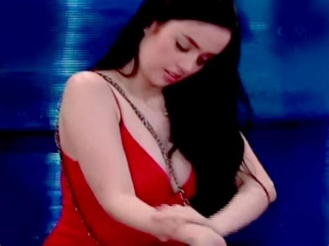 Watch Ang Bastos Video Of Kim Domingo Goes Viral Gma Entertainment My Xxx Hot Girl