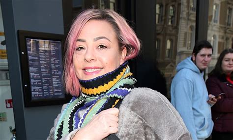 Ant Mcpartlins Ex Lisa Armstrong Posts Heartbreaking Christmas Picture Hello