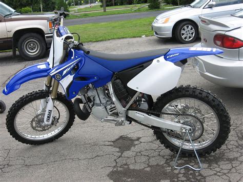 It looks like a hypersport, but its seating position is as comfortable as a standard's. Yamaha YZ250 - Wikipedia