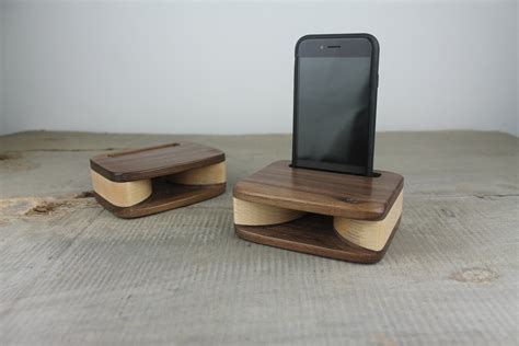 Wooden Phone Stand Amplifier Passive Speaker