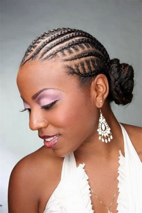 If you are clever with braids then this can be just the style for you. 15 Stylish Shoulder Length Hairstyles and Haircuts For Women