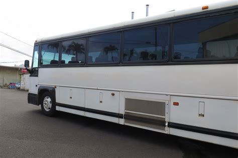 1995 Mci 102dl3 Coach 60 Passenger Bus Diesel 60 Series Allison B 500
