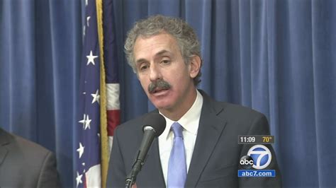 los angeles city attorney going after alleged talent scam abc7 los angeles