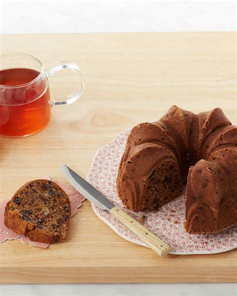 Applesauce Spice Cake Recipe And Video Martha Stewart