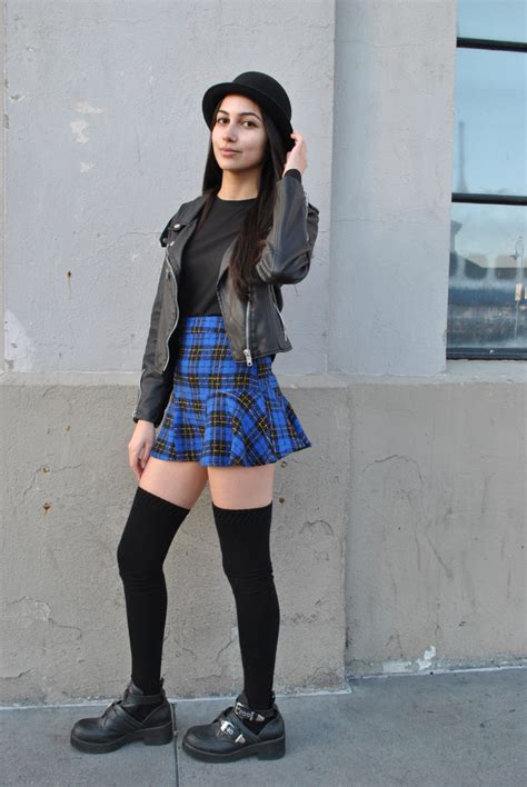 Ami Amore Plaid Skirt Thigh Highs