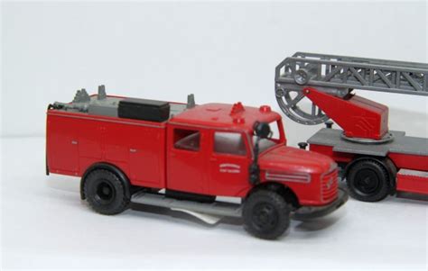 Wiking Roco Feuerwehr Set 2 Fahrzeuge Bestehend Aus Leiterwagen