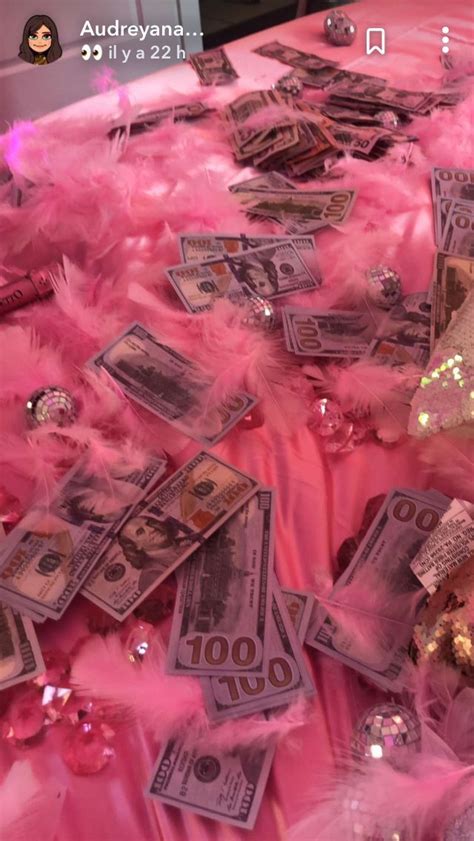 Baddie cardi b wallpaper money blogger.com. Pink money in 2020 | Pink aesthetic, Pastel pink aesthetic ...