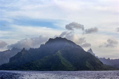 Cloudy Island French Polynesia Brian 104 Flickr