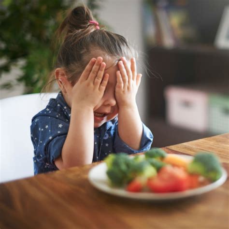 A sensitivity test with allergy test means that if your child is over 5 years old, we can use a small sample of their hair to test against food and some of these sensitivity problems can include diarrhea, bloating and even nausea! How to know if your kid has a food allergy or food ...