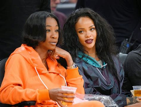 Rihanna And Melissa Forde At A Los Angeles Basketball Games Looking Leggy