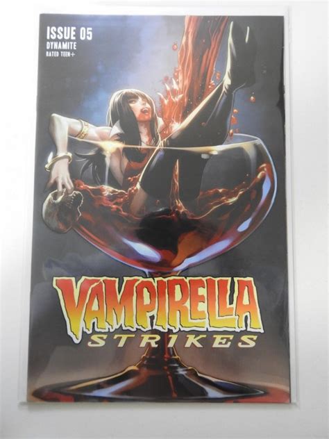 Vampirella Strikes 5 2022 Comic Books Modern Age Dynamite