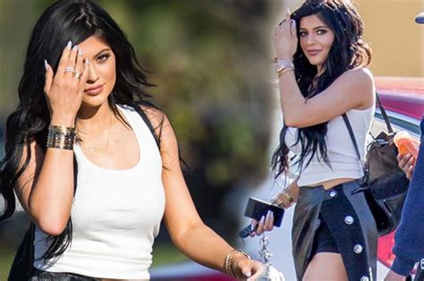 Kylie Jenner Flashes A Lot Of Leg In Revealing Skirt Split To The Waist