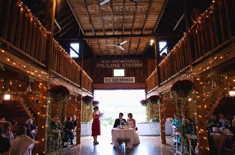 Here are some of our favorite wedding photos from a recent vintage, outdoor wedding at the smith barn just north of boston, ma. Smith Barn @ Brooksby Farm in Peabody | Outdoor Parties ...