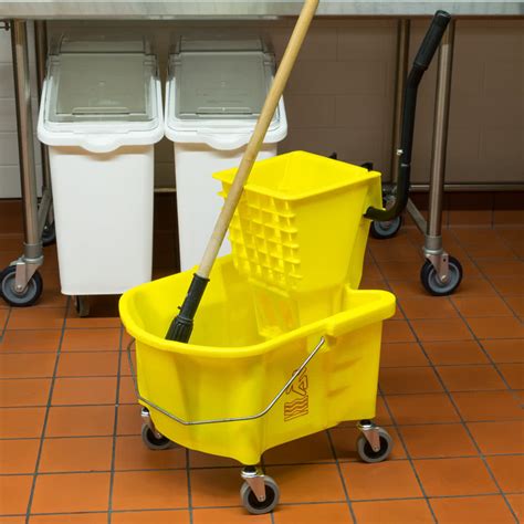 26 Qt Yellow Tuff Combo Mop Bucket With Wringer In Mop Buckets From
