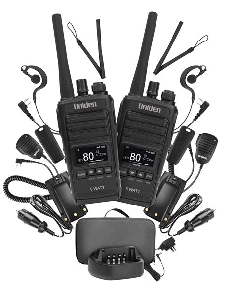 Uniden UH755-2DLX 5 Watt UHF CB Splashproof Handheld Radio - Deluxe Pack