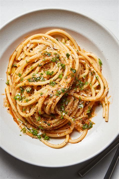 Midnight Pasta With Anchovies Garlic And Tomato Recipe Nyt Cooking