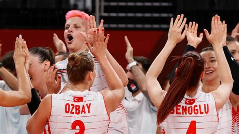 Turkey S Women Volleyball Team Start Olympics With Win Over China