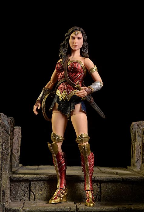 Review And Photos Of Wonder Woman One12 Collective Action Figure