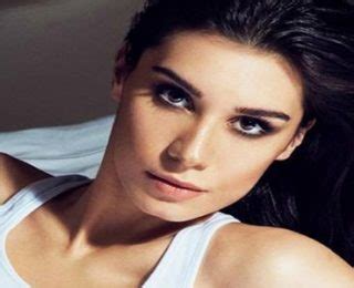 Burcu kıratlı doğum tarihi 23 temmuz 1989 ve doğum yeri i̇stanbul. Burcu Kıratlı Kimdir | kimdir, nedir, tüm soruların ...