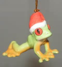 Northern Rose Porcelain Christmas Tree Decoration Frog With Santa Hat R259