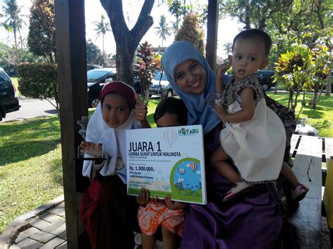 Adalah 3 orang mahasiswa itb dengan disain bersandi khatulistiwa dan nv. Contoh Surat Pemenang Lomba Menulis Surat Untuk Gubernur