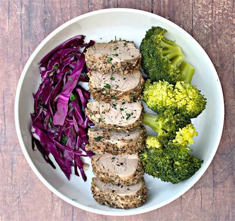 Ok, i know you saw it. Keto Low-Carb Instant Pot Garlic Pepper Pork Tenderloin Veggie Bowls