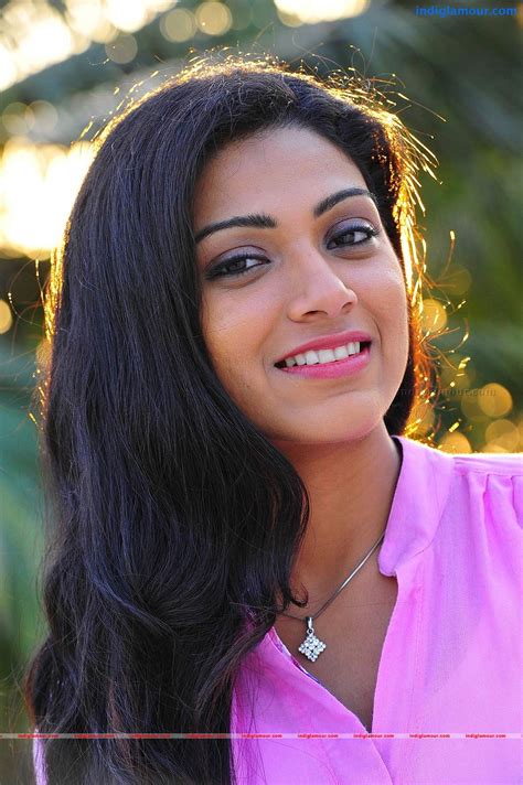 Avanthika Actress Photo Image Pics And Stills