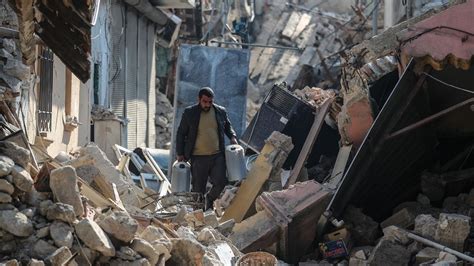 Dodental Aardbevingen Turkije En Syri Loopt Op Tot