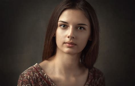 Обои взгляд девушка лицо фон милая модель портрет Light шатенка