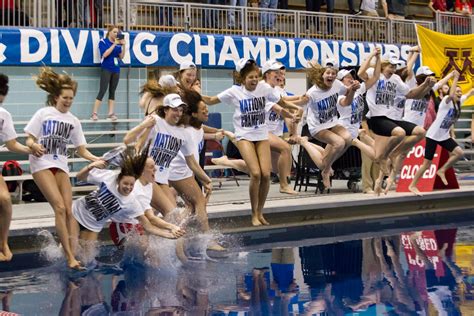 2014 Womens Ncaa Swimming And Diving Celebration Photo Vault