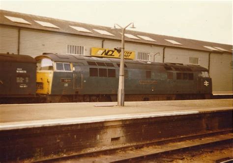D1068 Western Reliance At Exeter St Davids Class 52 Wester Flickr