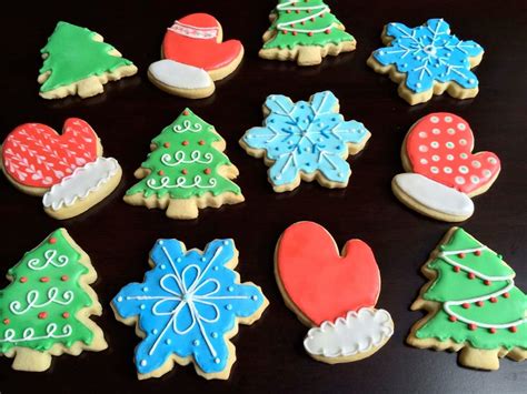 I do regret icing the cookies since they were a little sweet for my taste afterwards. Iced Sugar Cookies