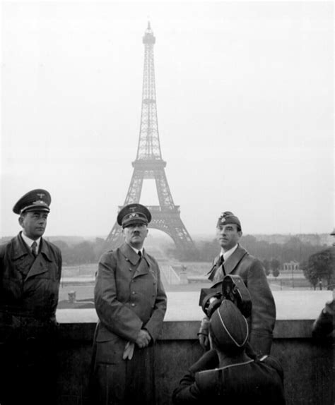 After He Captured Paris Hitler Decided To Take A Photo In Front Of The