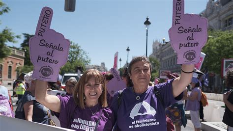 Tausende Protestieren In Spanien Gegen Prostitution Südostschweiz