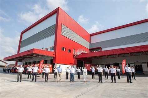 Haefele Grand Opening of the New Warehouse Extension at | RYT9
