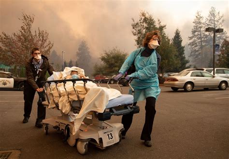 Camp Fire Destroys Paradise California Photos The Atlantic