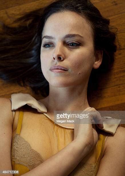 Actress Allison Miller Photos And Premium High Res Pictures Getty Images