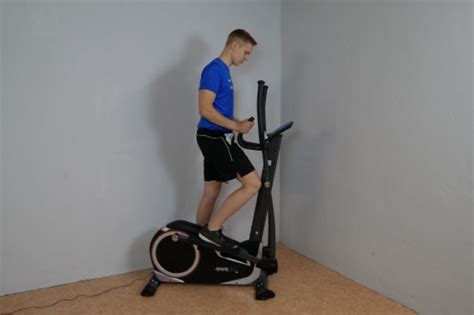 Ein ergometer und laufband trainieren den rücken fast garnicht, ein crosstrainer ein wenig. Fitness- und Sportgeräte für zuhause - der große Vergleich!