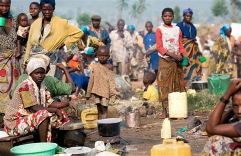 Pauvret Dans Le Monde Lafrique Continent Riche Avec Des Habitants